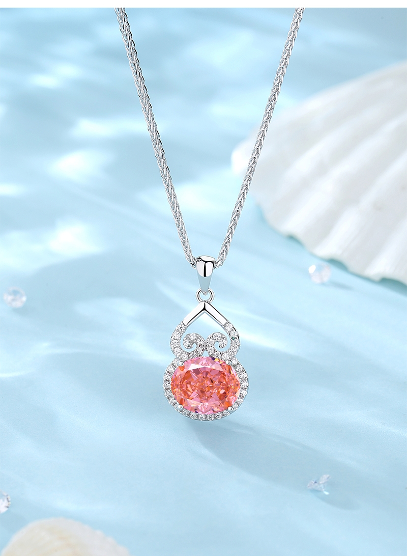 Sterling Silver Elegant Shiny Hollow Out Inlay Gourd Zircon Pendant Necklace display picture 3