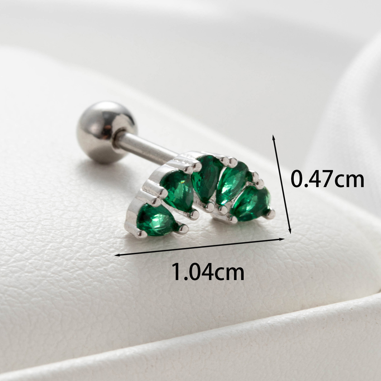 1 Piece Casual French Style Korean Style Water Droplets Rhombus Inlay Copper Zircon Ear Studs display picture 2