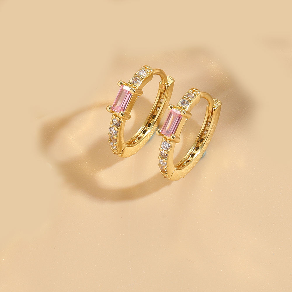 1 Pair Vintage Style Simple Style Commute Round Inlay Copper Zircon Hoop Earrings display picture 1