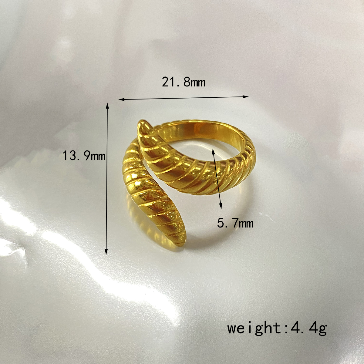 304 Stainless Steel 18K Gold Plated Simple Style Solid Color Horn Snake Open Rings display picture 3
