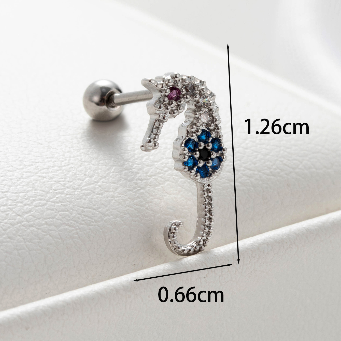 1 Piece Casual Simple Style Lips Devil's Eye Hippocampus Inlay Copper Zircon Earrings display picture 3