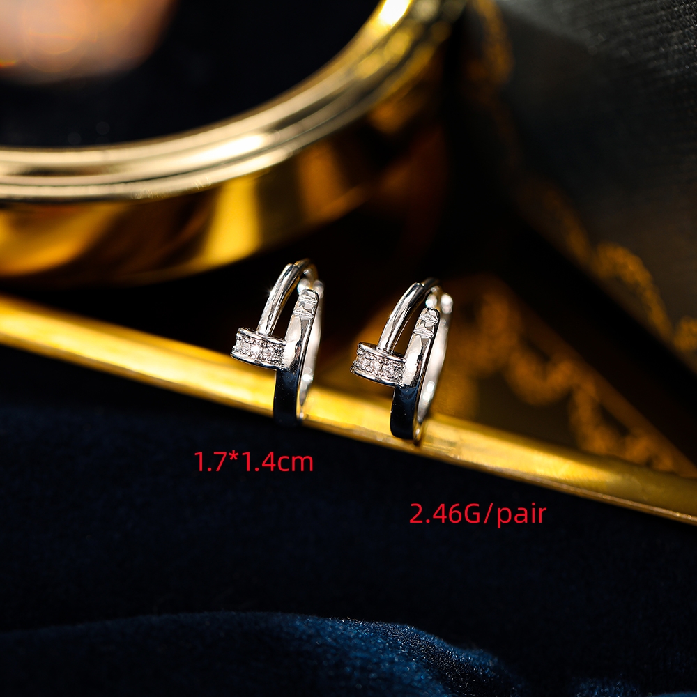 1 Pair Modern Style Classic Style Commute Round Inlay Copper Zircon 18K Gold Plated Hoop Earrings display picture 5