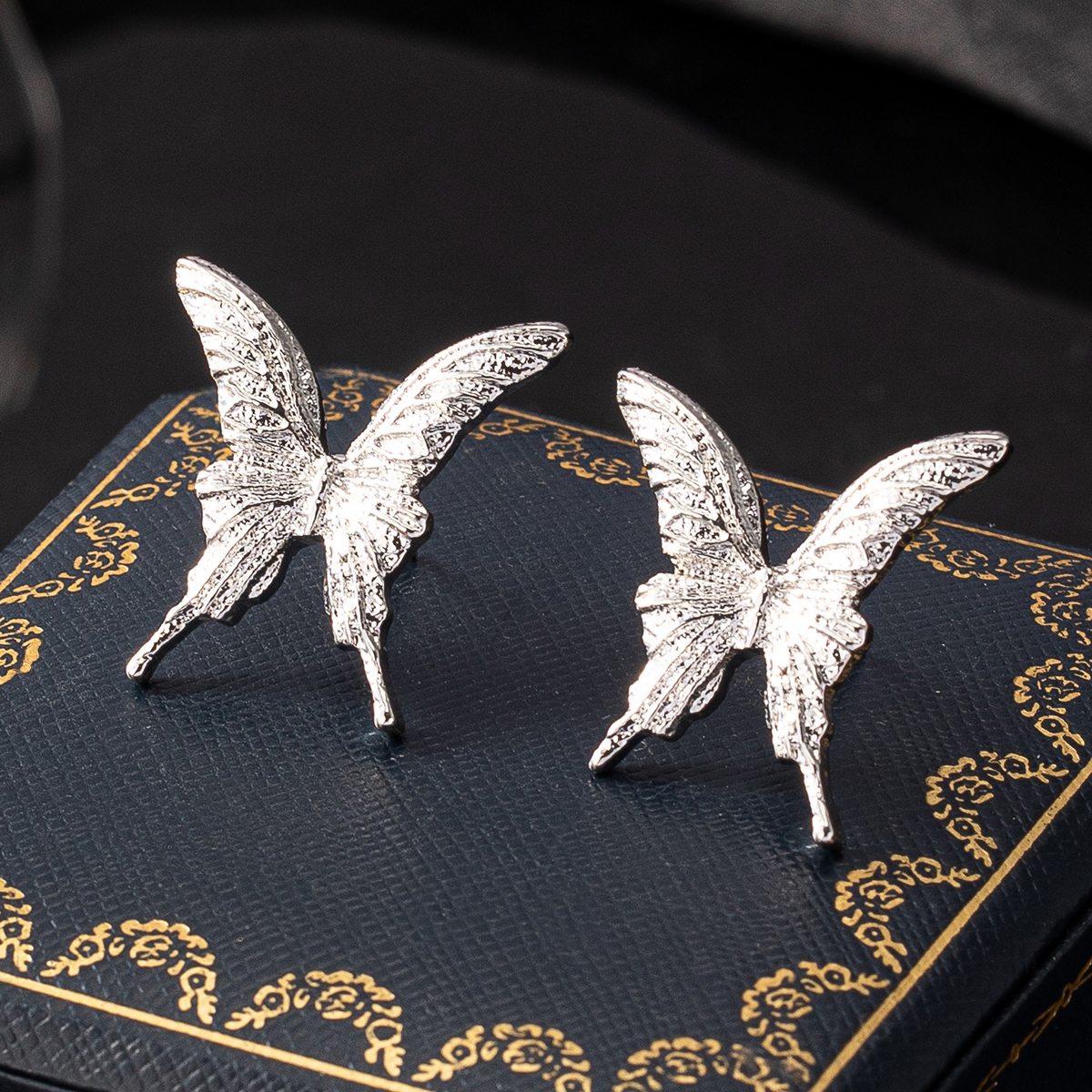 1 Pair Sweet Commute Butterfly Zinc Alloy Ear Studs display picture 5
