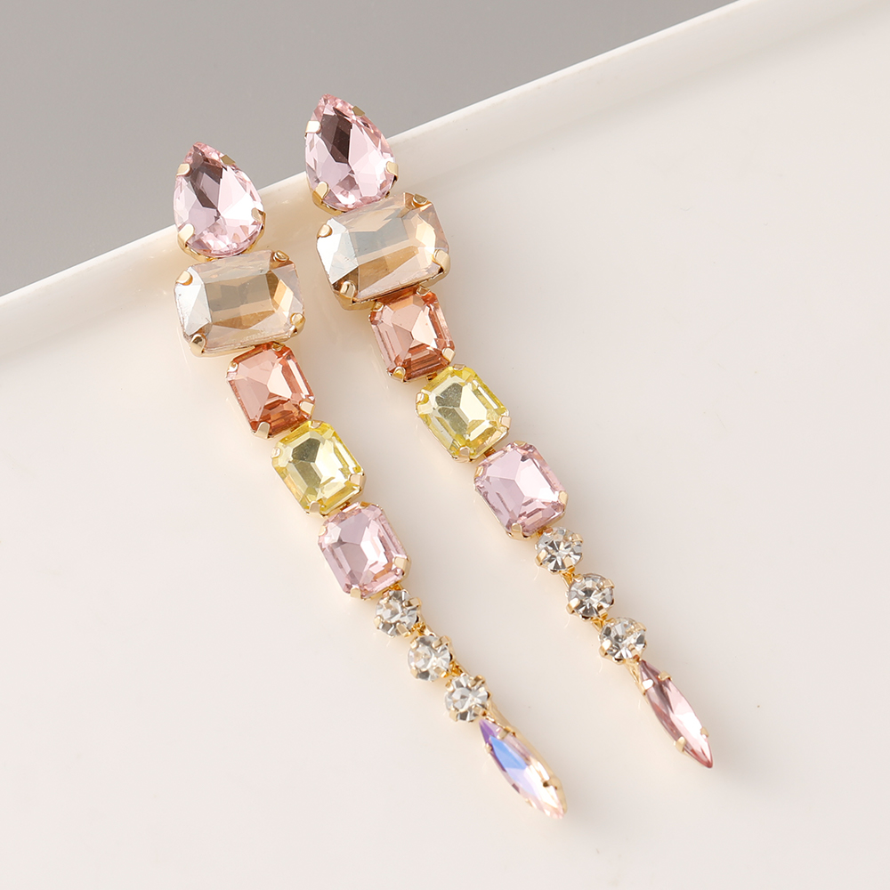 1 Pair Retro Exaggerated Geometric Inlay Zinc Alloy Rhinestones Glass Drop Earrings display picture 3