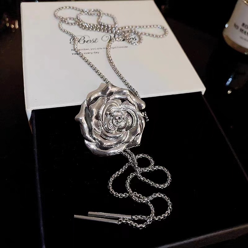 IG Style Simple Style Classic Style Rose 201 Stainless Steel Alloy Women's Pendant Necklace Waist Chain display picture 3