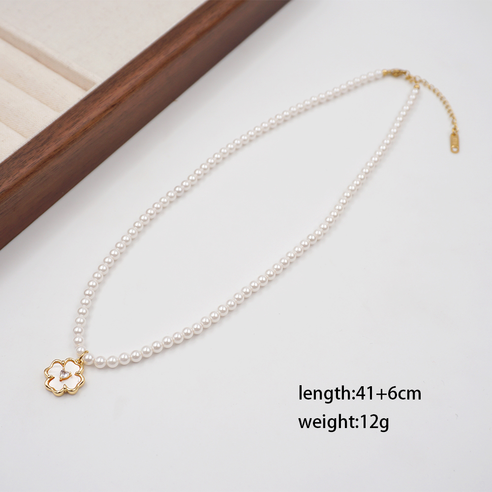 Vintage Style Simple Style Flower Imitation Pearl Copper Inlay Shell Zircon Gold Plated Women's Pendant Necklace display picture 4