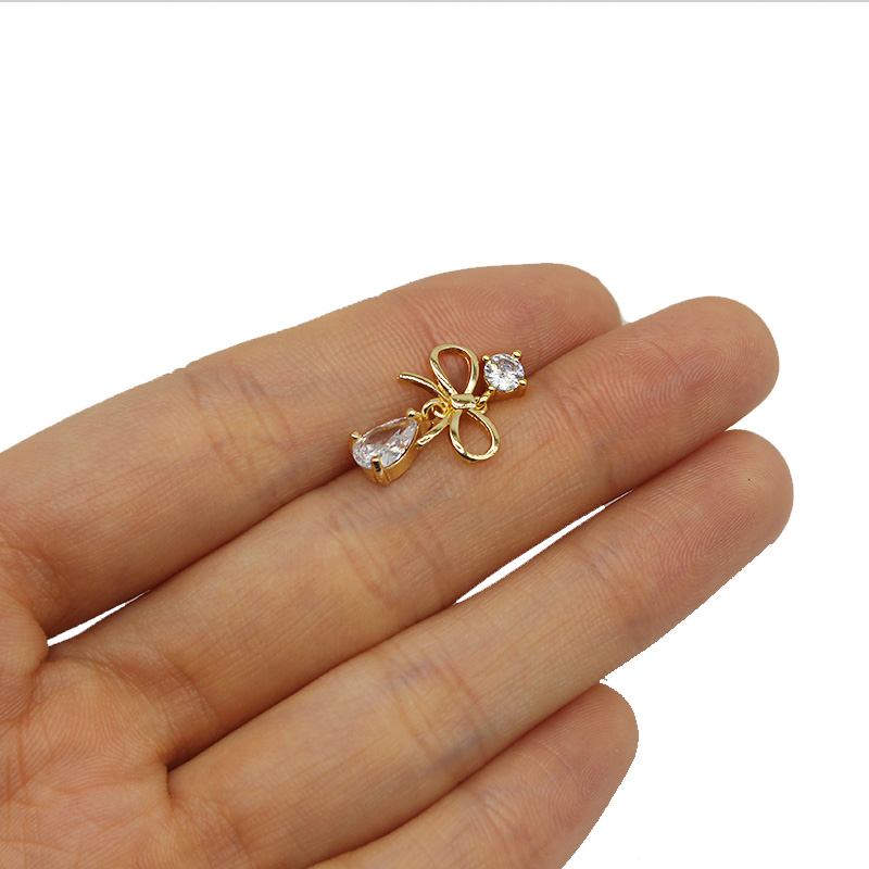 1 Piece Glam Shiny Star Bow Knot Plating Inlay 316 Stainless Steel  Copper Rhinestones Glass Zircon Gold Plated Cartilage Earrings display picture 11
