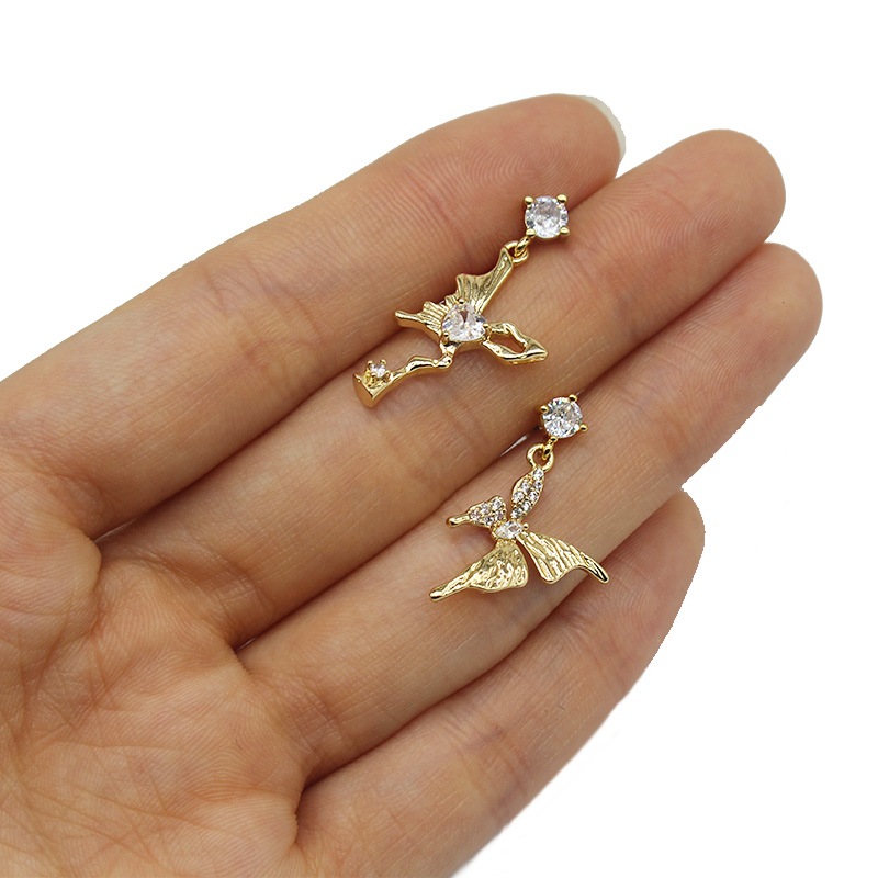 1 Piece Glam Shiny Star Bow Knot Plating Inlay 316 Stainless Steel  Copper Rhinestones Glass Zircon Gold Plated Cartilage Earrings display picture 7