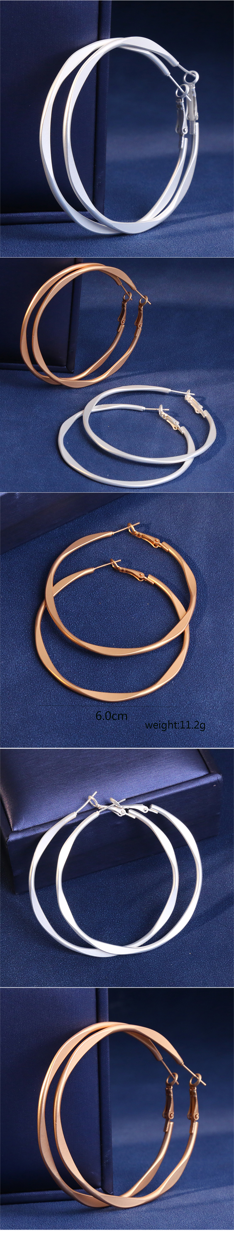 1 Pair Simple Style Round Solid Color Alloy Hoop Earrings display picture 1
