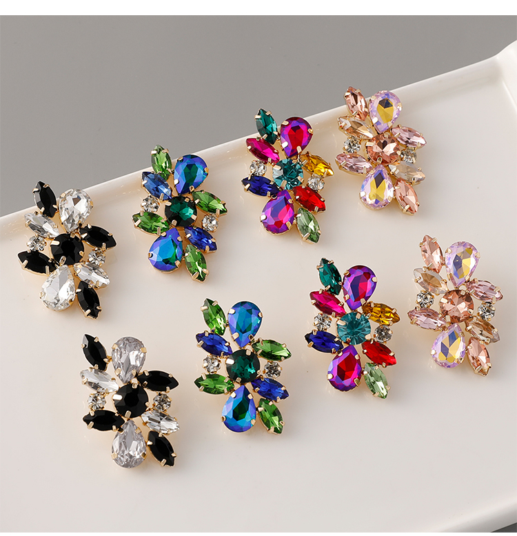 1 Pair Vintage Style Exaggerated Geometric Inlay Zinc Alloy Rhinestones Ear Studs display picture 9