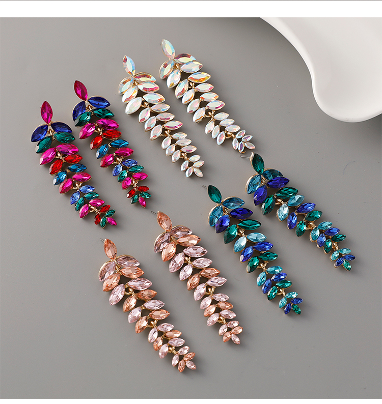 1 Pair Basic Modern Style Leaf Inlay Zinc Alloy Rhinestones Glass Drop Earrings display picture 8