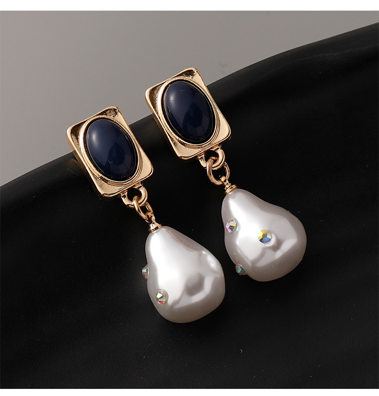 1 Pair Casual Vintage Style Geometric Inlay Artificial Pearl Zinc Alloy Glass Ear Studs display picture 4