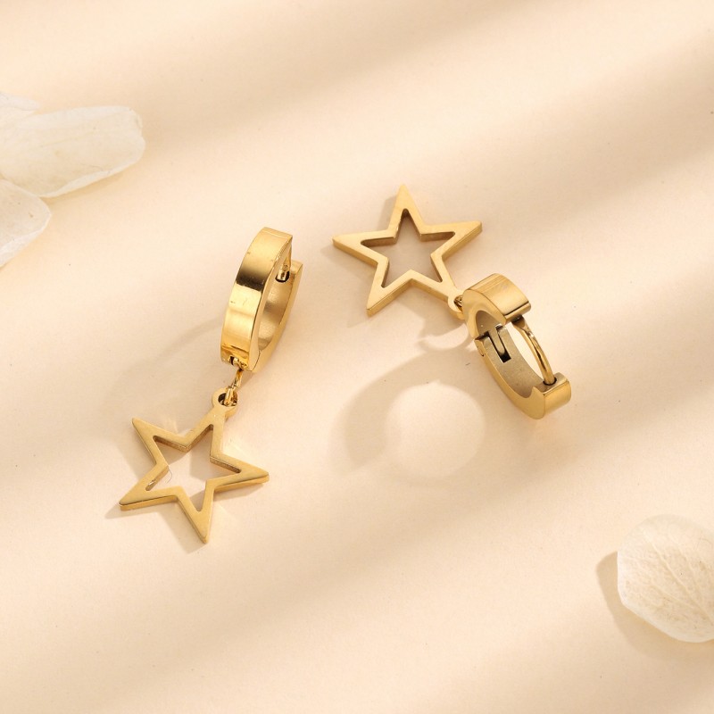 1 Pair Simple Style Star Titanium Steel 18K Gold Plated Drop Earrings display picture 4