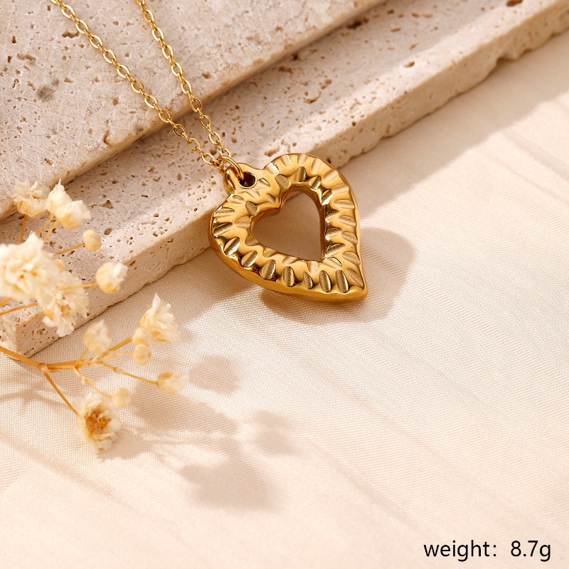 304 Stainless Steel 18K Gold Plated Hawaiian Vacation Tropical Plating Animal Heart Shape Shell Pendant Necklace display picture 10