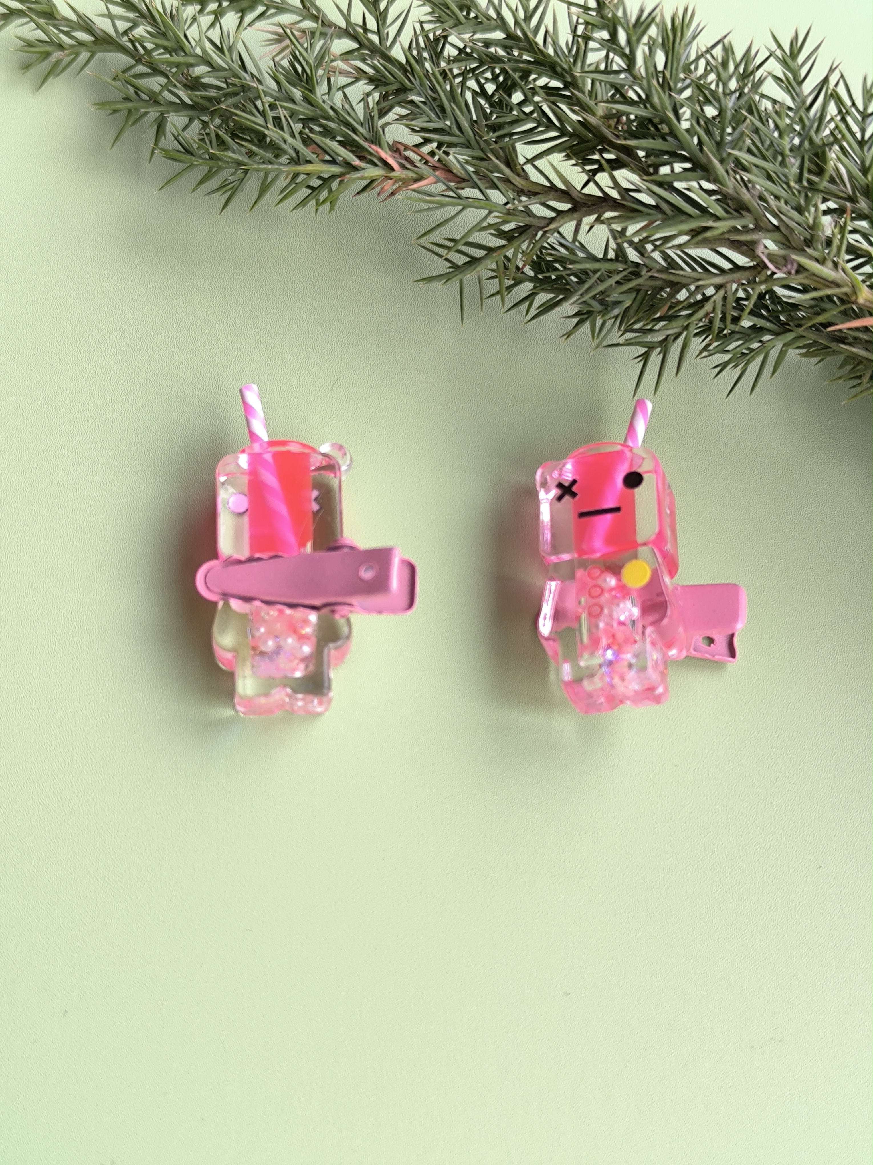 Girl'S Cartoon Style Cute Robot Bottle Plastic Hair Clip display picture 3