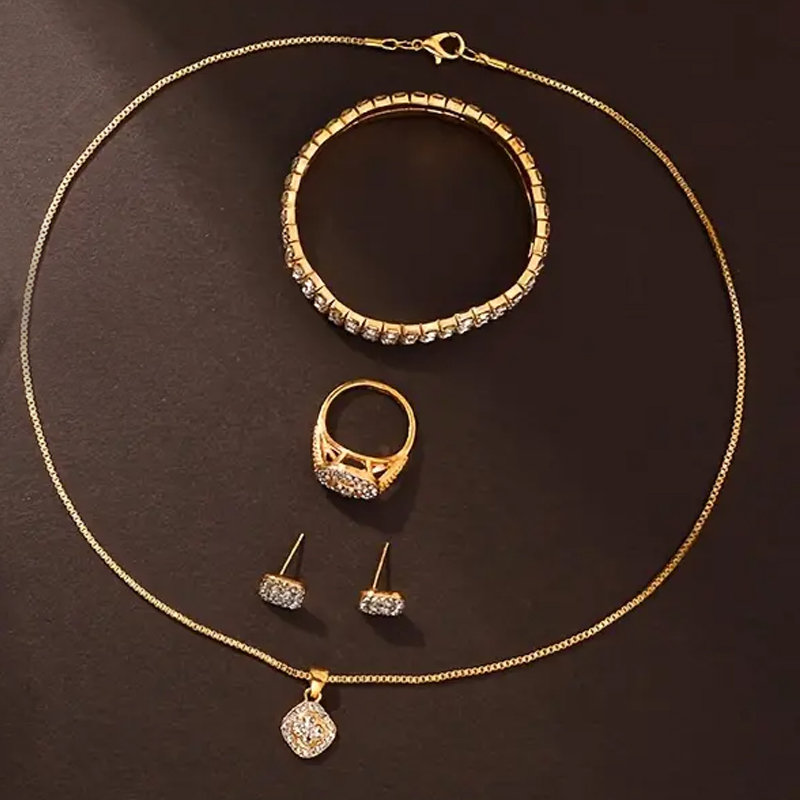 Elegant Shiny Geometric Artificial Diamond Alloy Wholesale Jewelry Set display picture 4