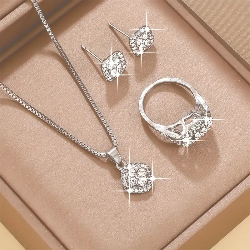 Elegant Shiny Geometric Artificial Diamond Alloy Wholesale Jewelry Set display picture 8