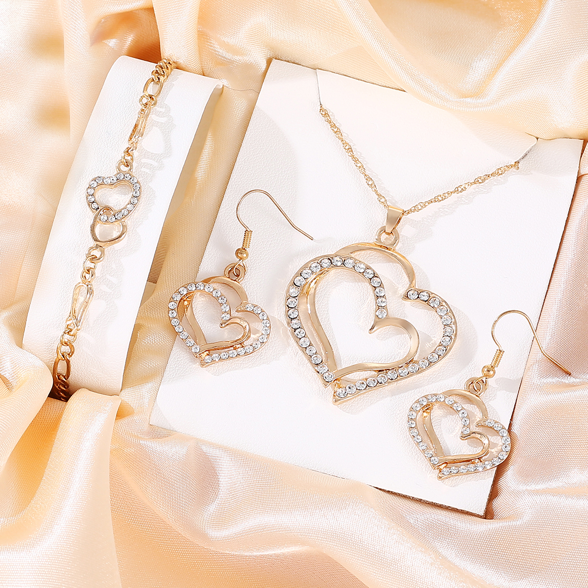 Sweet Shiny Double Heart Artificial Diamond Alloy Wholesale Jewelry Set display picture 9