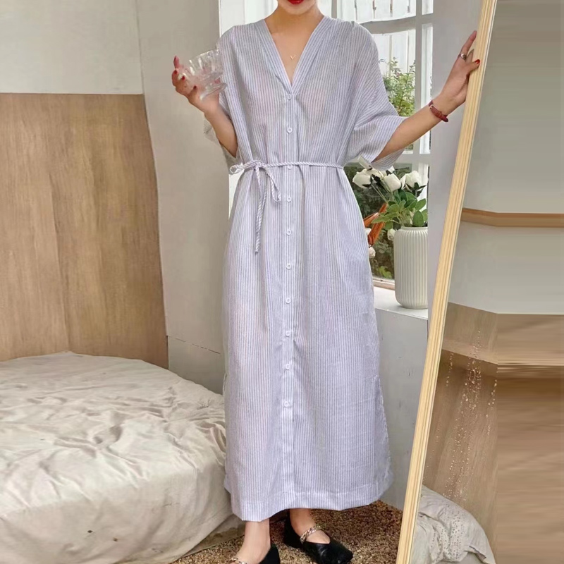 Women's Shirt Dress Simple Style V Neck Half Sleeve Short Sleeve Solid Color Midi Dress Holiday Daily display picture 2