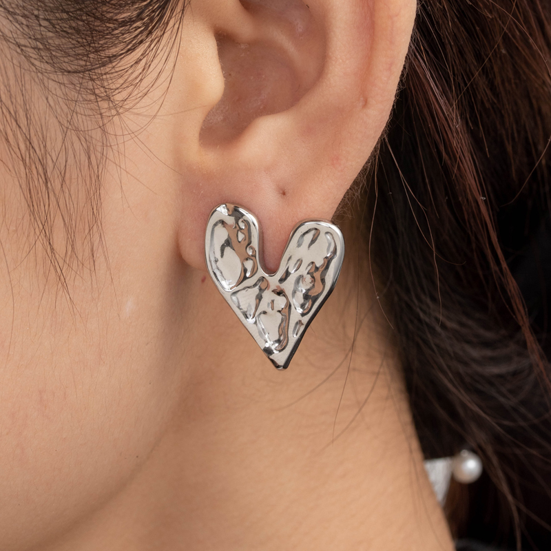 1 Pair Simple Style Classic Style Heart Shape Heart 304 Stainless Steel Ear Studs display picture 7