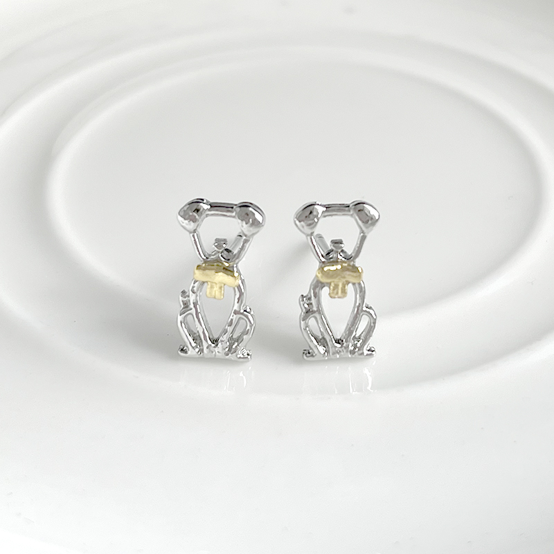 1 Pair Cute Sweet Simple Style Dog Hollow Out Alloy Gold Plated Silver Plated Ear Studs display picture 8