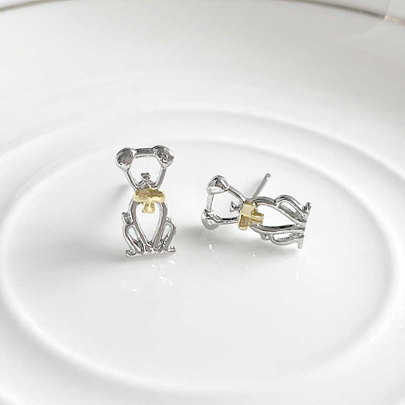 1 Pair Cute Sweet Simple Style Dog Hollow Out Alloy Gold Plated Silver Plated Ear Studs display picture 9