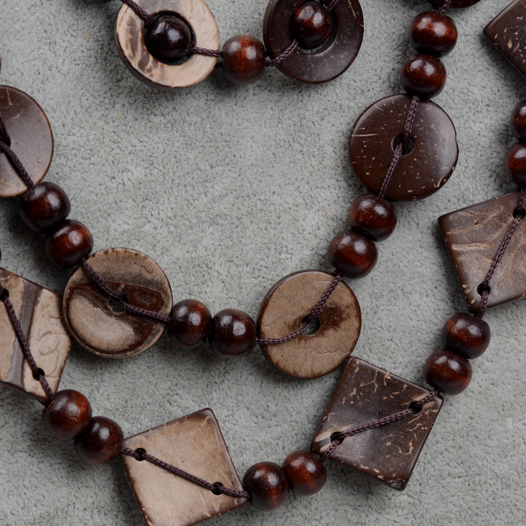 Vintage Style Exaggerated Classic Style Round Square Wooden Beads Wood Coconut Shell Charcoal Women's Layered Necklaces display picture 5