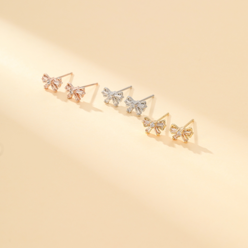 1 Pair Elegant Sweet Simple Style Bow Knot Inlay Copper Zircon Ear Studs display picture 1