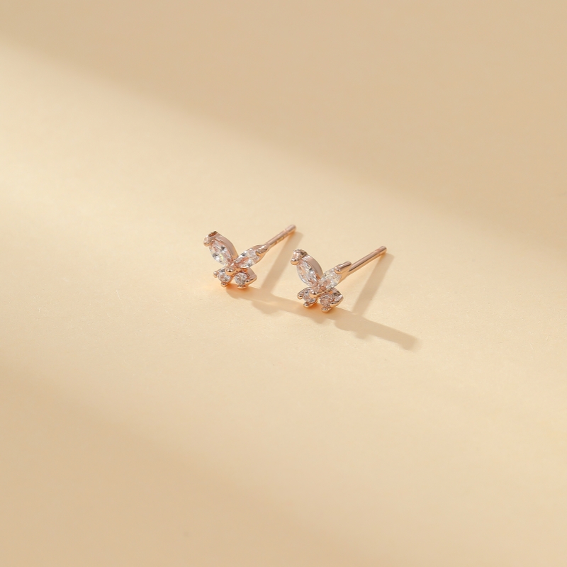 1 Pair Sweet Simple Style Classic Style Butterfly Inlay Copper Zircon Ear Studs display picture 3