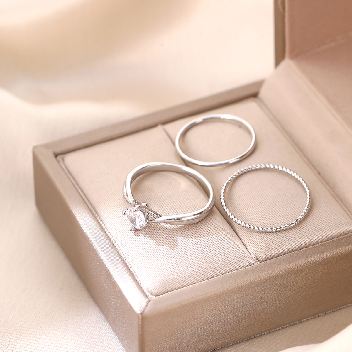 Kupfer Einfacher Stil Glänzend Inlay Einfarbig Zirkon Ringe display picture 8