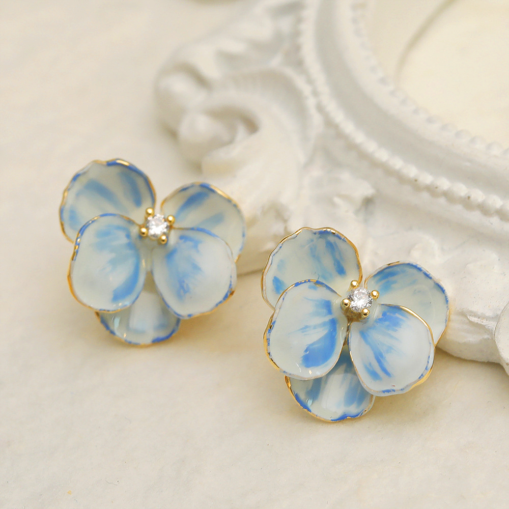 1 Pair Simple Style Classic Style Flower Enamel Inlay Copper Copper 18K Gold Plated Ear Studs display picture 4