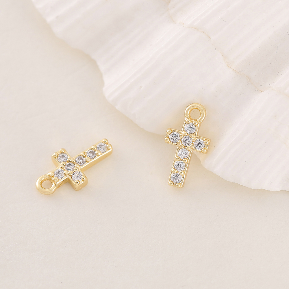 1 Piece 5 * 10mm Copper Zircon 18K Gold Plated Cross Polished Pendant display picture 3