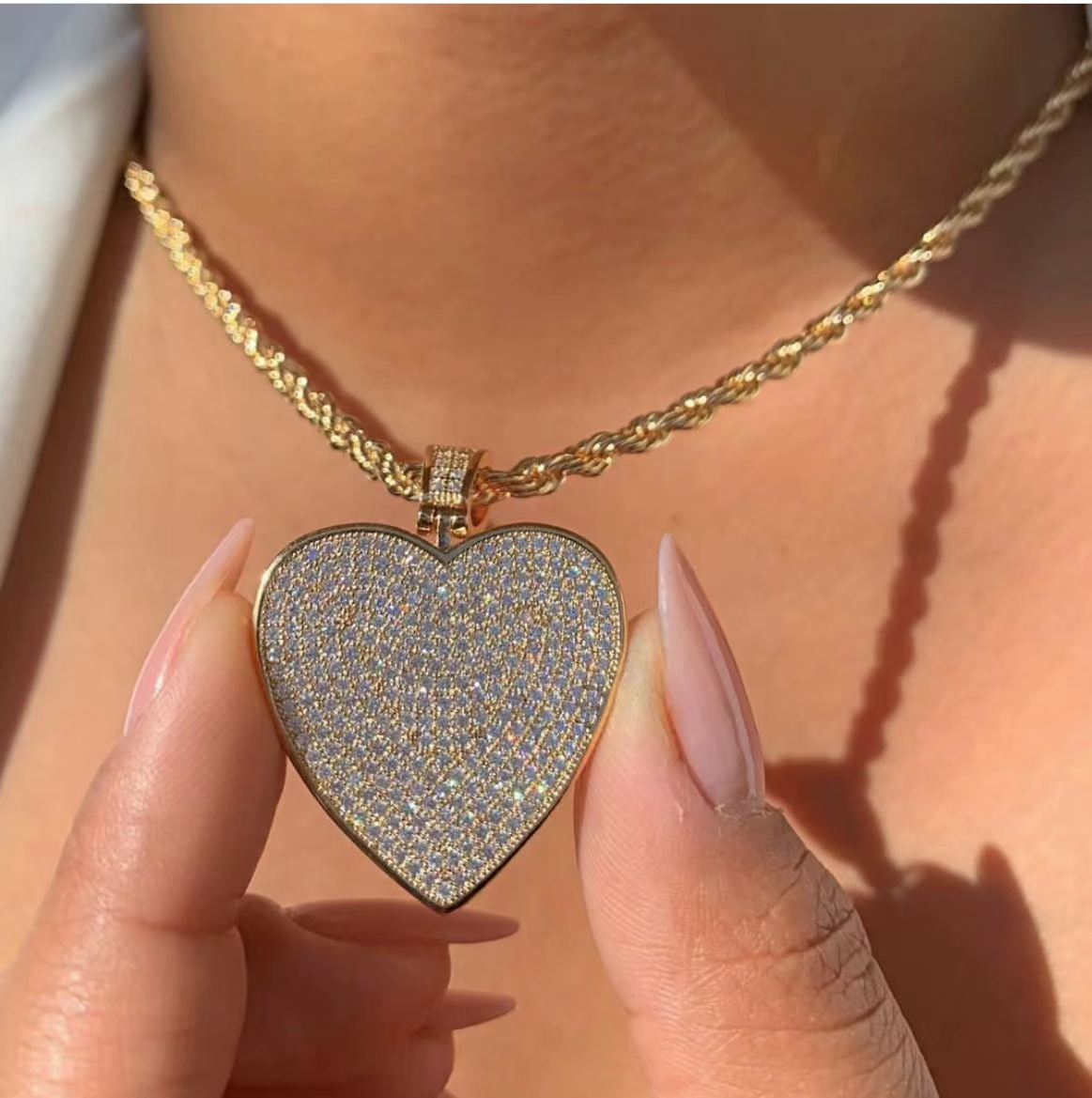 304 Stainless Steel Copper 18K Gold Plated Hip-Hop Simple Style Shiny Inlay Heart Shape Zircon Pendant Necklace display picture 1