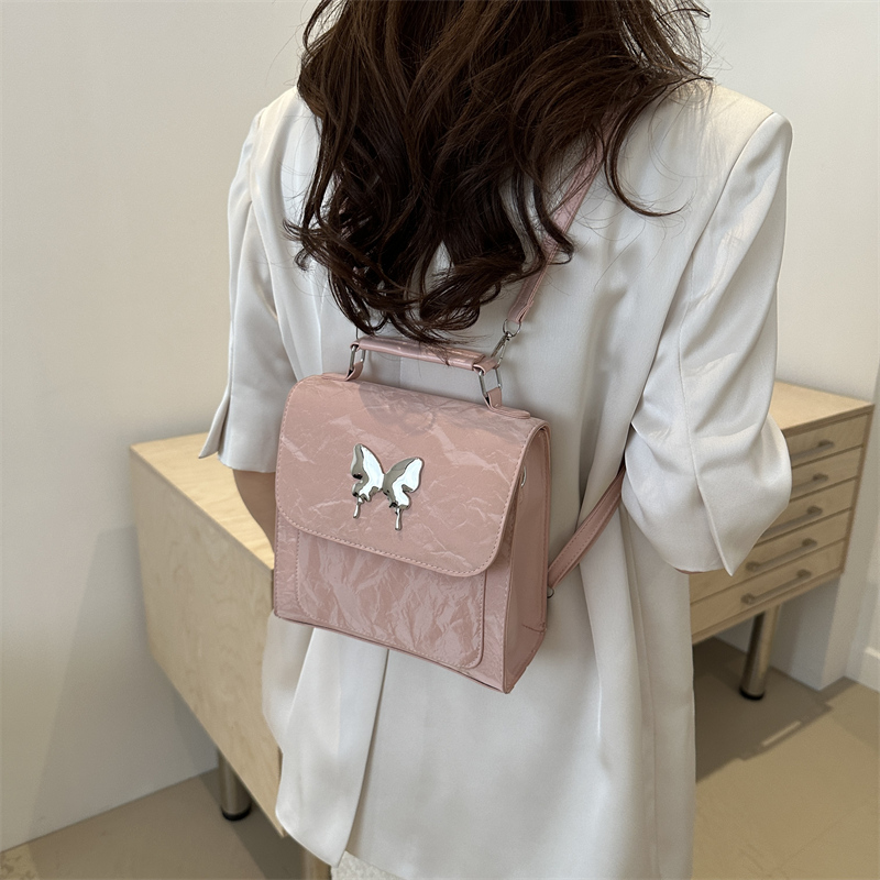 Women's Pu Leather Solid Color Vintage Style Classic Style Flip Cover Handbag display picture 5