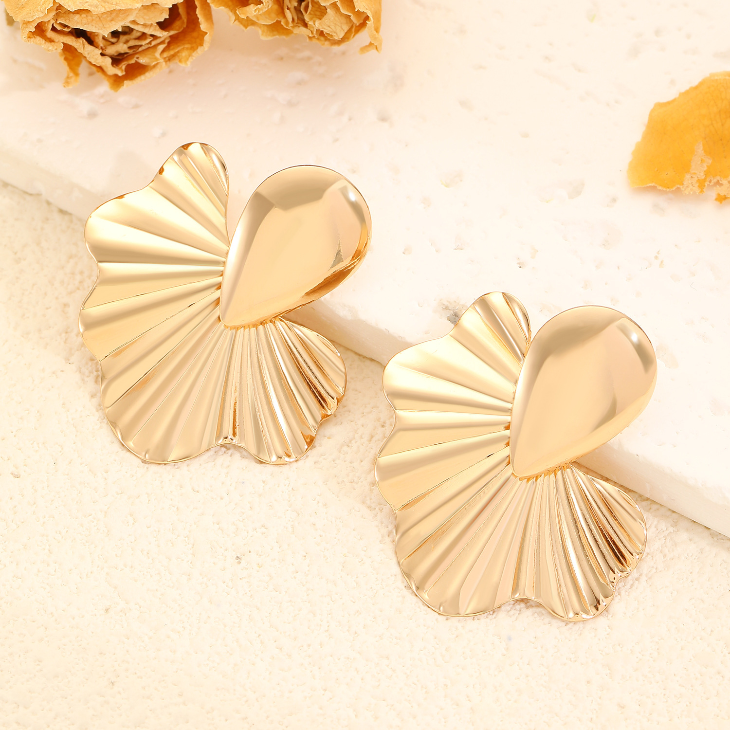 1 Pair Nordic Style Simple Style Water Droplets Flower Alloy Ear Studs display picture 5