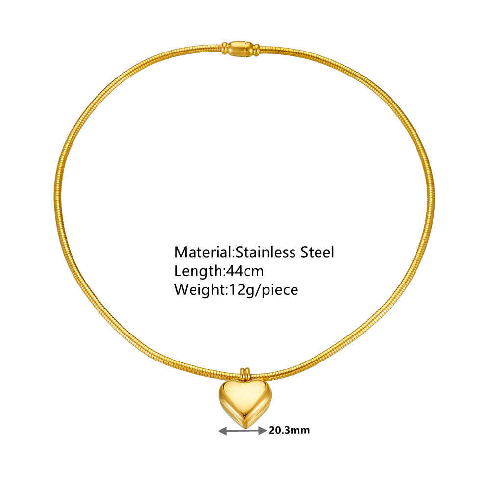 Titanium Steel 18K Gold Plated Basic Modern Style Classic Style Plating Heart Shape Solid Color Titanium Steel Choker display picture 1