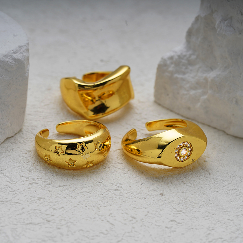 Kupfer Messing Vergoldet Lässig Einfacher Stil Inlay Carving Stern Zirkon Offener Ring display picture 4
