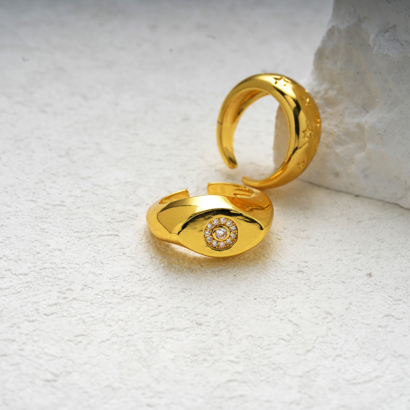 Kupfer Messing Vergoldet Lässig Einfacher Stil Inlay Carving Stern Zirkon Offener Ring display picture 2
