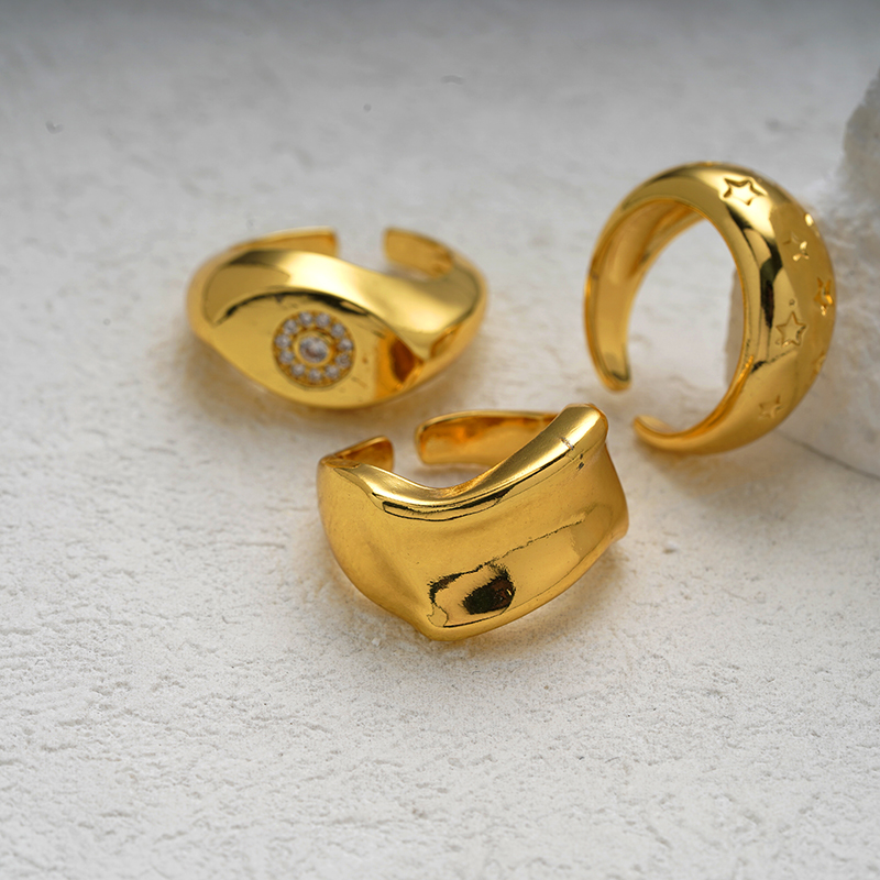 Kupfer Messing Vergoldet Lässig Einfacher Stil Inlay Carving Stern Zirkon Offener Ring display picture 3