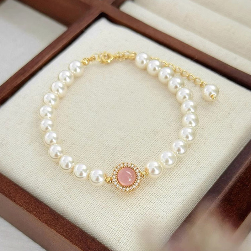 Wholesale Jewelry Sweet Simple Style Round Imitation Pearl Copper Imitation Pearl Zircon 14K Gold Plated Beaded Inlay Bracelets display picture 3
