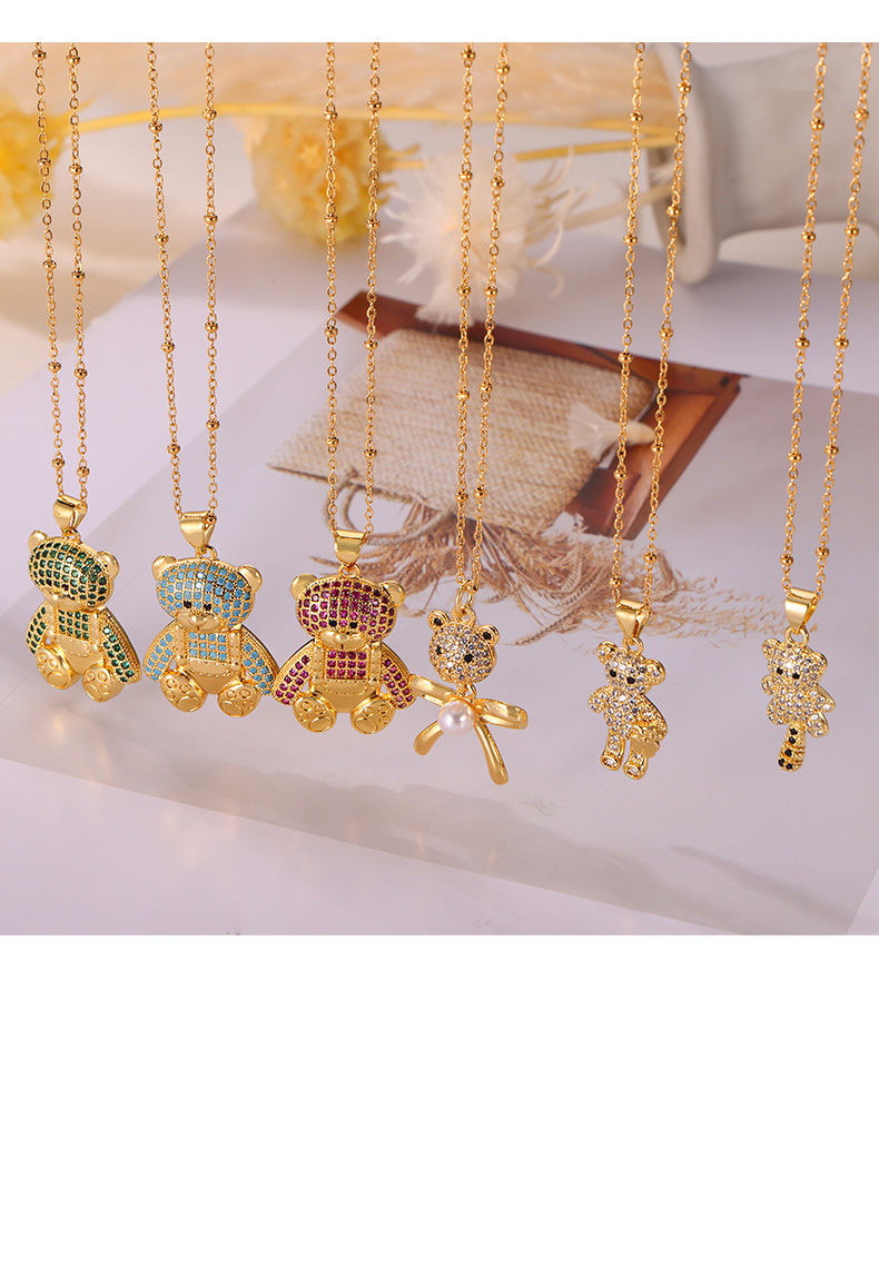 Wholesale Casual Elegant Simple Style Little Bear 304 Stainless Steel Rhinestone Copper Plating Inlay 18K Gold Plated Artificial Pearls Rhinestones Pendant Necklace display picture 4