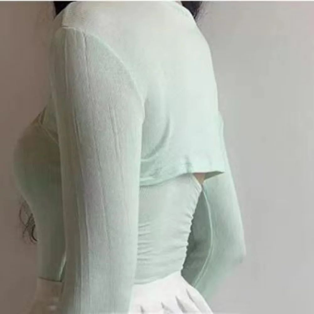 Women's Wrap Crop Top Long Sleeve Blouses Washed Casual Sexy Simple Style Simple Solid Color display picture 1