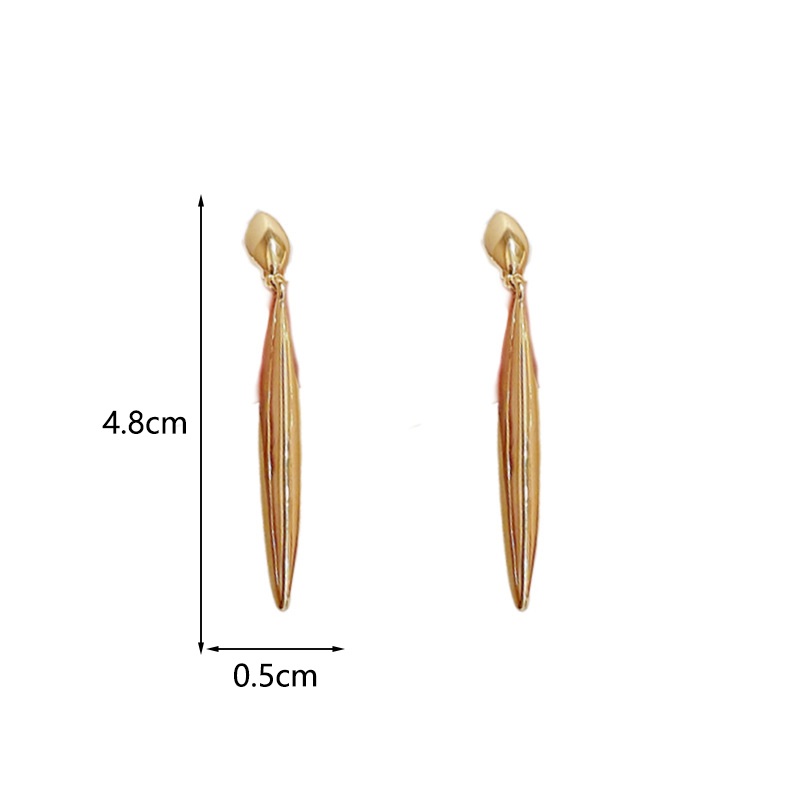 1 Pair Simple Style Water Droplets Solid Color Alloy Copper 14K Gold Plated Drop Earrings display picture 1