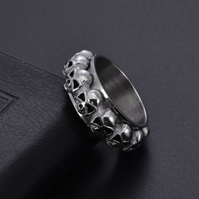 304 Stainless Steel 18K Gold Plated Elegant Simple Style Polishing Skull Rings Anxiety Ring display picture 7