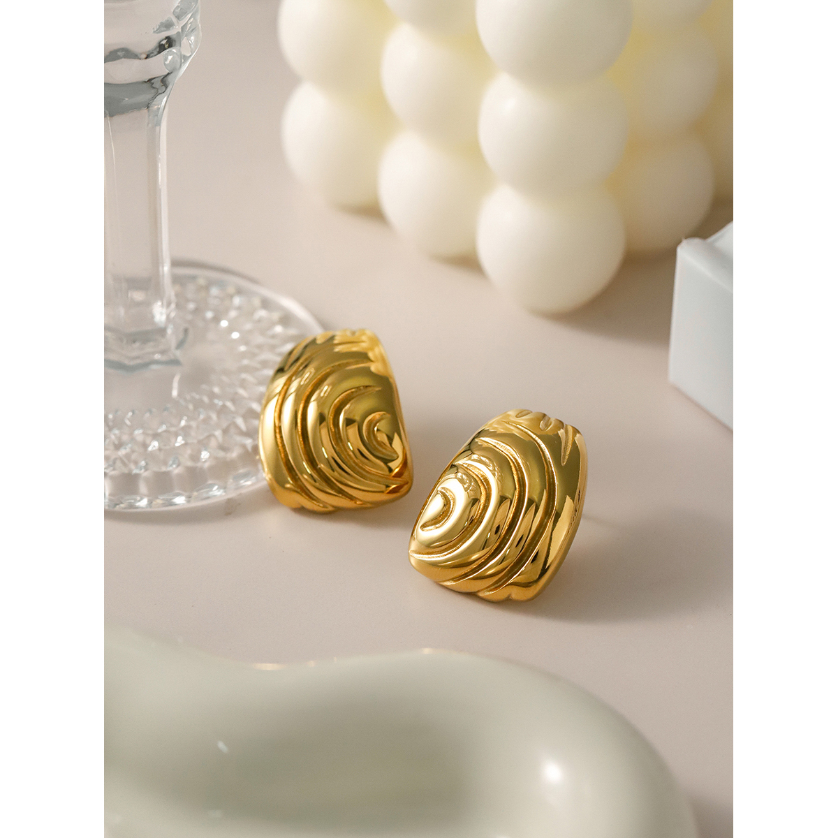 1 Pair IG Style Simple Style Spiral 316 Stainless Steel  18K Gold Plated Ear Studs display picture 8
