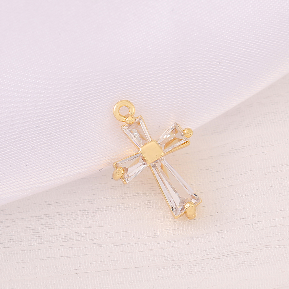 1 Piece 12 * 18mm Copper Zircon 18K Gold Plated Cross Polished Pendant display picture 3
