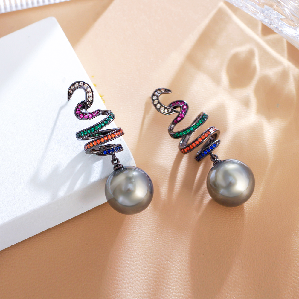 1 Pair Elegant Simple Style Shiny Round Spiral Stripe Plating Inlay Copper Pearl Zircon White Gold Plated Drop Earrings display picture 3