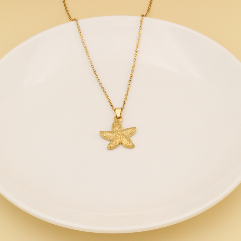 304 Stainless Steel 18K Gold Plated Cute Sweet Commute Polishing Starfish Pendant Necklace display picture 5