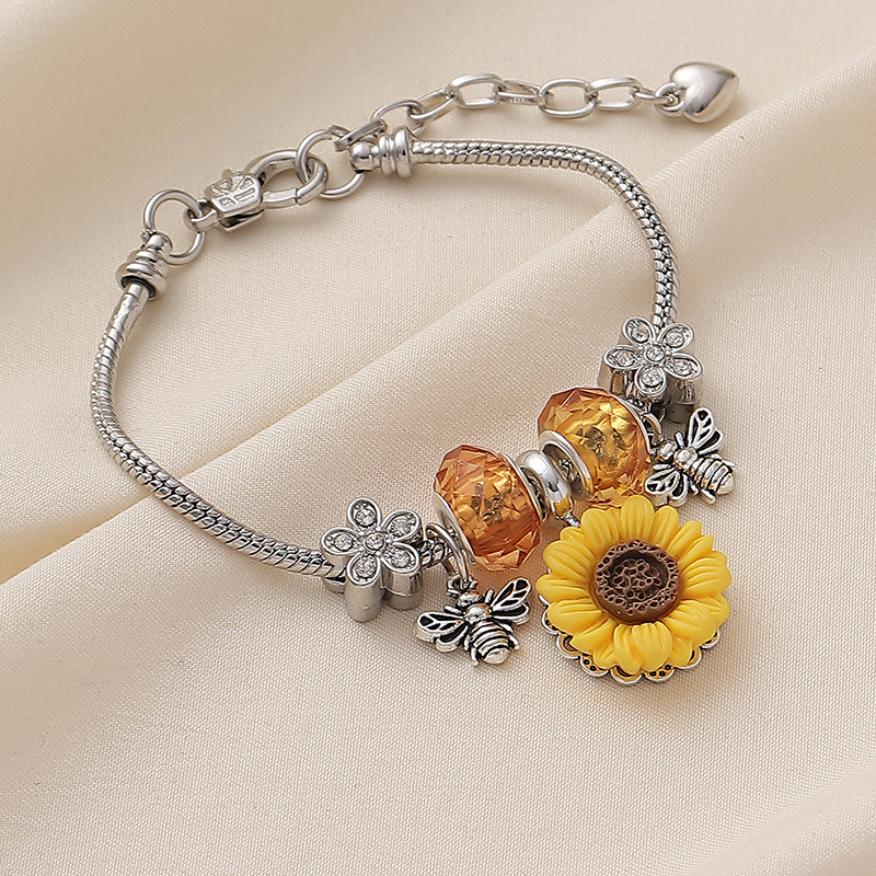 Wholesale Jewelry Pastoral Sunflower Synthetic Resin Alloy Rhinestones Inlay Bangle display picture 2