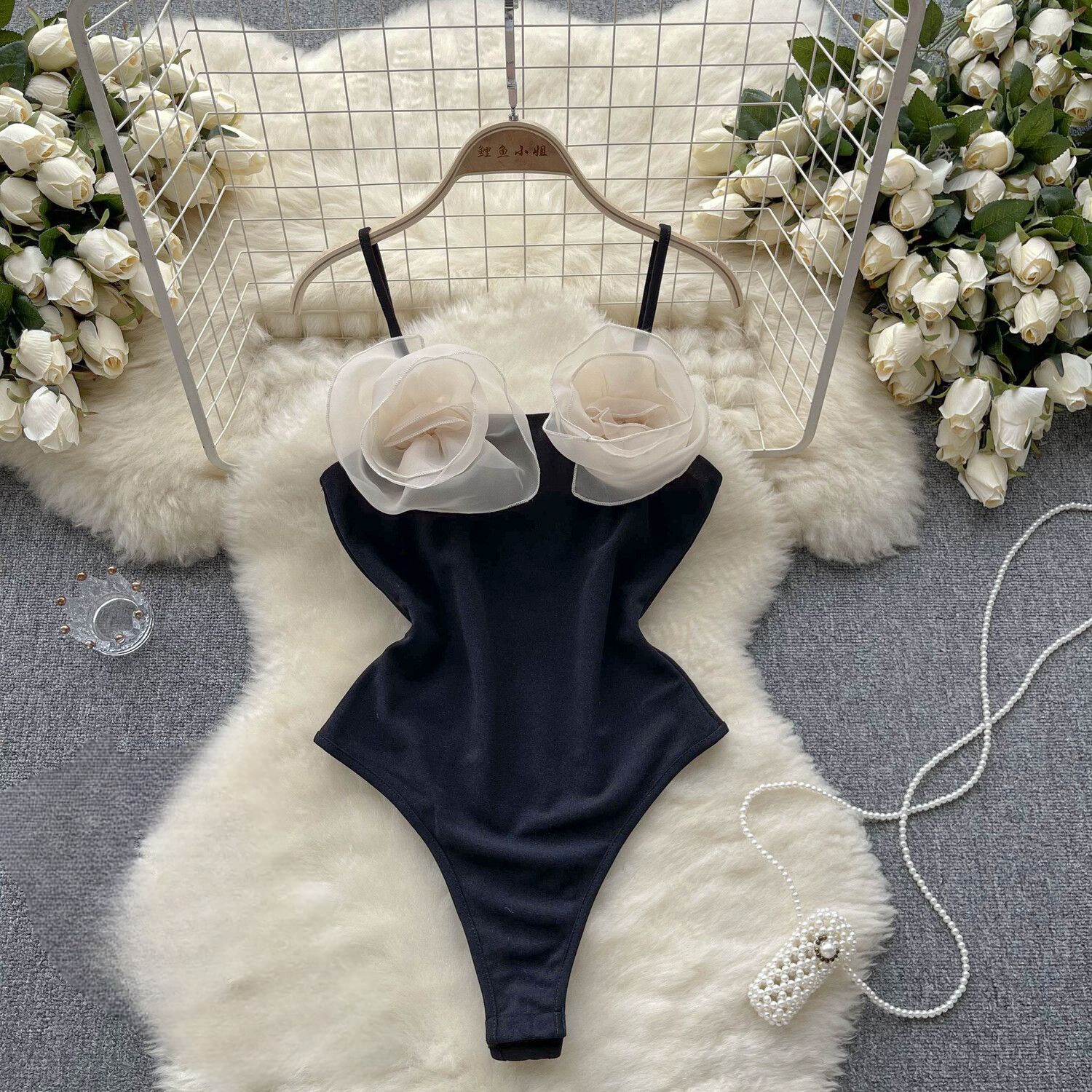 Women's Cute Luxurious Romantic Flower Appliques 1 Piece One Piece Swimwear display picture 5